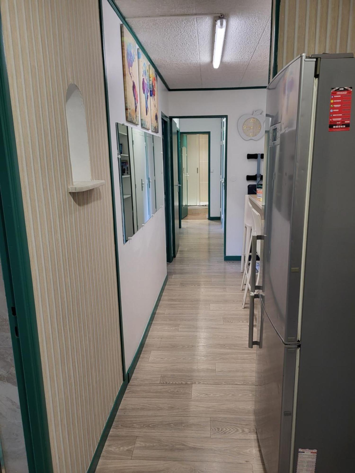 Private Room-2 In Hannana Apartment- 2 Min Walk To Tram 12 Min To Nice Train Station 15 Min To Massena Place エクステリア 写真